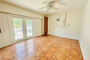 914 Avery St E, Lehigh Acres, FL 33974 - Photo 17