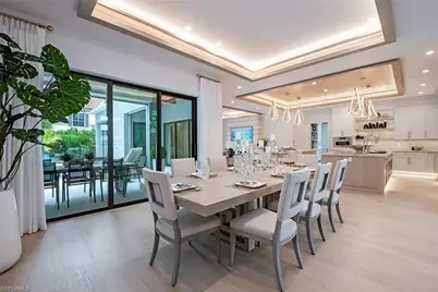 655 Parkview Ln, Naples, FL 34103 - Photo 5