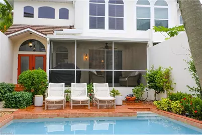 1136 6th St S #5, Naples, FL 34102 - Photo 13