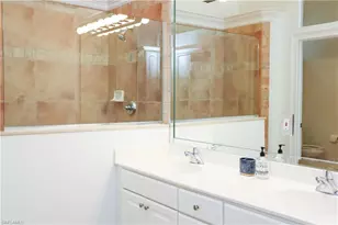 1136 6th St S, Naples, FL 34102 - Photo 17