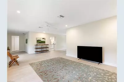 3704 Blue Heron Dr, Fort Myers, FL 33908 - Photo 7