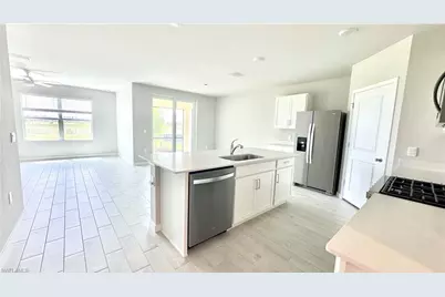 17710 Shade Tree Loop, Babcock Ranch, FL 33982 - Photo 7