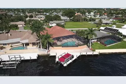 3115 SE 22nd Pl, Cape Coral, FL 33904 - Photo 9