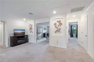 9425 Glenforest Dr, Naples, FL 34120 - Photo 21