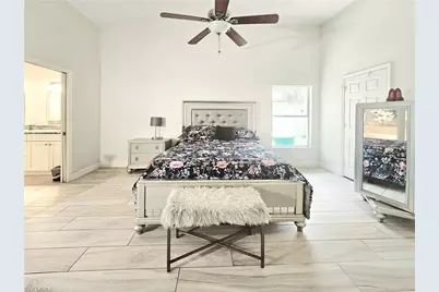 6708 Sloane Pl, Naples, FL 34104 - Photo 15
