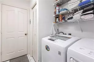 11302 Lakeland Cir, Fort Myers, FL 33913 - Photo 31