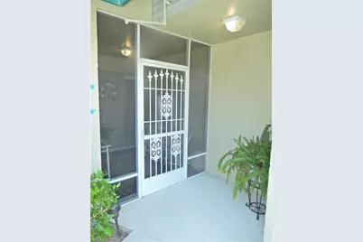 902 McGregor Park Cir, Fort Myers, FL 33908 - Photo 3