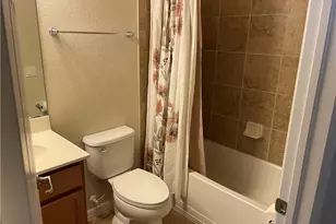 9727 Acqua Ct, Naples, FL 34113 - Photo 11