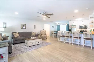 28 Constitution Dr, Naples, FL 34112 - Photo 15