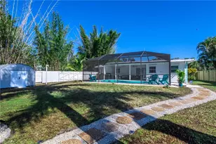 28 Constitution Dr, Naples, FL 34112 - Photo 7