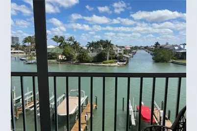 10686 Gulfshore Dr #304 A, Naples, FL 34108 - Photo 23