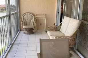 10686 Gulf Shore Dr, Naples, FL 34108 - Photo 19