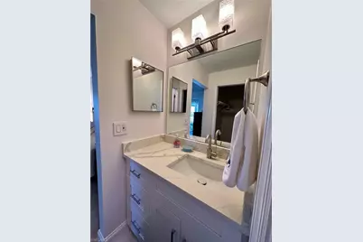 10686 Gulfshore Dr #304 A, Naples, FL 34108 - Photo 13