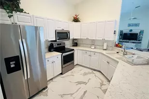 1031 Tivoli Ln, Naples, FL 34104 - Photo 3