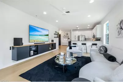 10490 Spruce Pine Ct, Fort Myers, FL 33913 - Photo 3