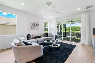 10490 Spruce Pine Ct, Fort Myers, FL 33913 - Photo 5