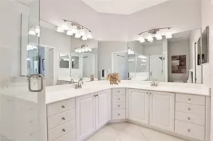 5870 3 Iron Dr, Naples, FL 34110 - Photo 13