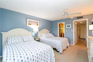 1 Bluebill Ave, Naples, FL 34108 - Photo 17