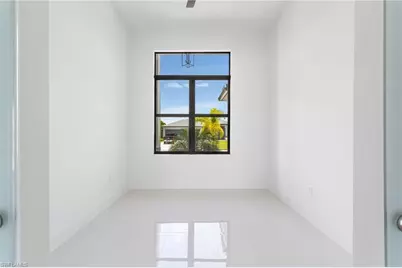 10 SW 33rd Ave, Cape Coral, FL 33991 - Photo 9