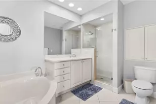 7876 Hawthorne Dr, Naples, FL 34113 - Photo 31