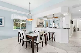 7876 Hawthorne Dr, Naples, FL 34113 - Photo 15