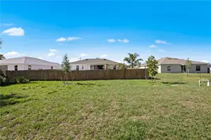 4139 Tulia Wy, North Fort Myers, FL 33917 - Photo 29