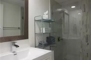 859 Tanbark Dr, Naples, FL 34108 - Photo 9
