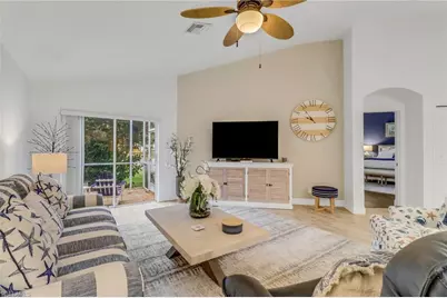 1106 Jardin Dr, Naples, FL 34104 - Photo 3