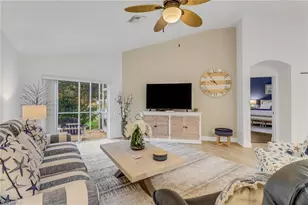 1106 Jardin Dr, Naples, FL 34104 - Photo 3