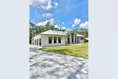 5174 Sycamore Dr, Naples, FL 34119 - Photo 7