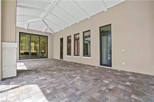 5174 Sycamore Dr, Naples, FL 34119 - Photo 21