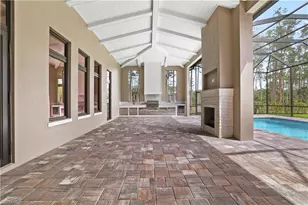 5174 Sycamore Dr, Naples, FL 34119 - Photo 23