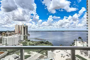 3000 Oasis Grand Blvd, Fort Myers, FL 33916 - Photo 17
