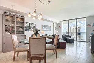 3000 Oasis Grand Blvd, Fort Myers, FL 33916 - Photo 11