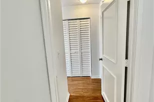 1260 Wildwood Lakes Blvd, Naples, FL 34104 - Photo 11