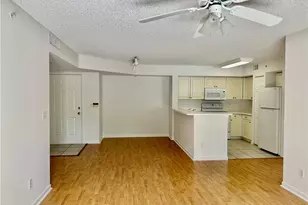 1260 Wildwood Lakes Blvd, Naples, FL 34104 - Photo 3