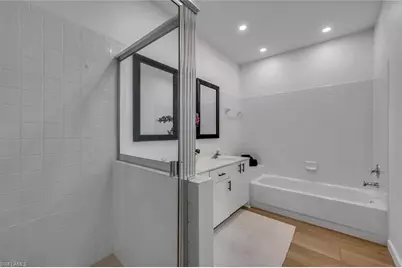 6010 Chardonnay Ln #304, Naples, FL 34119 - Photo 11