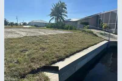 2300 NW 38th Pl, Cape Coral, FL 33993 - Photo 3