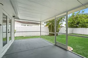 1336 Highlands Dr, Naples, FL 34103 - Photo 15