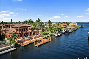 841 Cypress Lake Cir, Fort Myers, FL 33919 - Photo 47