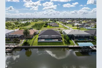 2502 SW 17th Ave, Cape Coral, FL 33914 - Photo 5