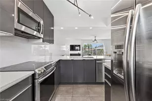 1666 Osprey Ave, Naples, FL 34102 - Photo 7