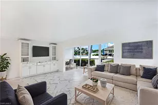 222 Harbour Dr, Naples, FL 34103 - Photo 7