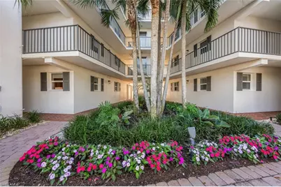 222 Harbour Dr #114, Naples, FL 34103 - Photo 39