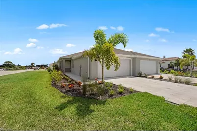 9051 Leatherwood Loop, Lehigh Acres, FL 33936 - Photo 31