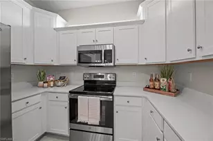 9051 Leatherwood Loop, Lehigh Acres, FL 33936 - Photo 15