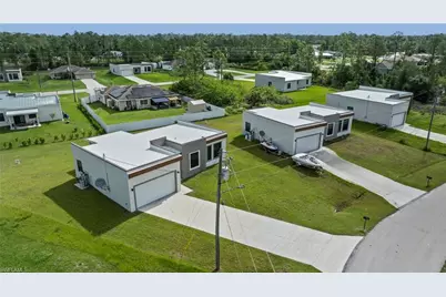 130 Viewpoint Dr, Lehigh Acres, FL 33972 - Photo 43