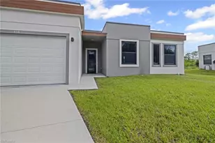 130 Viewpoint Dr, Lehigh Acres, FL 33972 - Photo 3