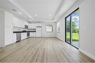 130 Viewpoint Dr, Lehigh Acres, FL 33972 - Photo 13