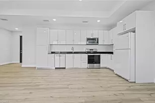 130 Viewpoint Dr, Lehigh Acres, FL 33972 - Photo 15